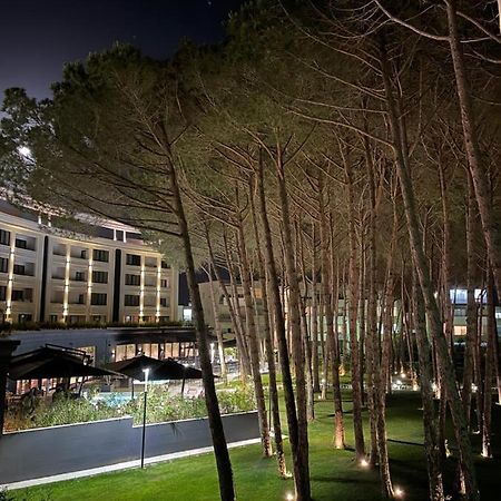 Eme Apartments - Kompleksi Lura 2 Gjiri I Lalzit Дуррес Екстер'єр фото