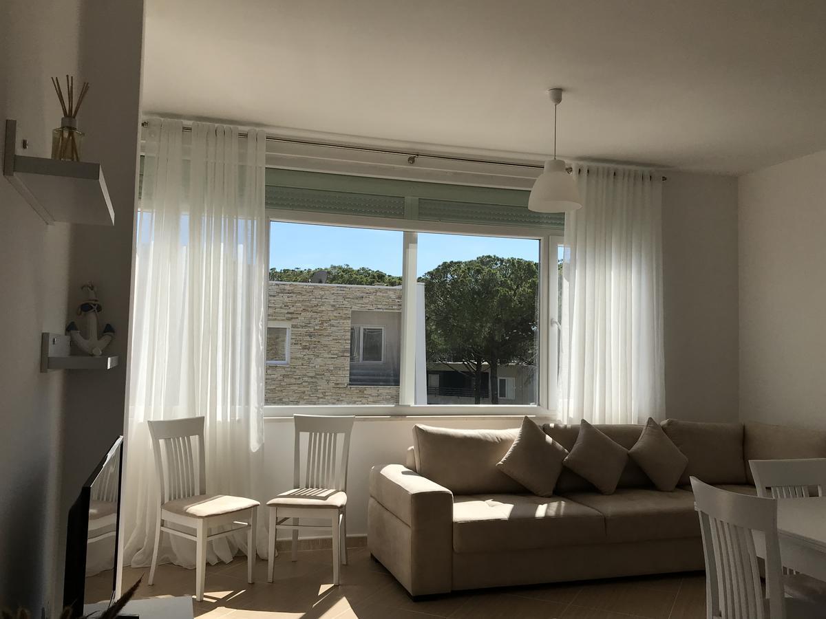 Eme Apartments - Kompleksi Lura 2 Gjiri I Lalzit Дуррес Екстер'єр фото